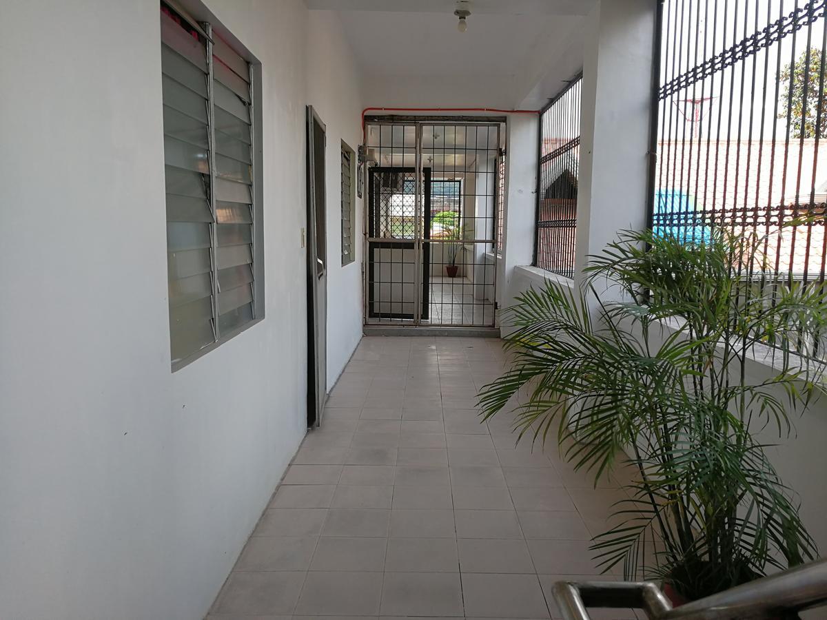 Moonstone: Comfy 1Br Unit Apartment Olongapo Luaran gambar